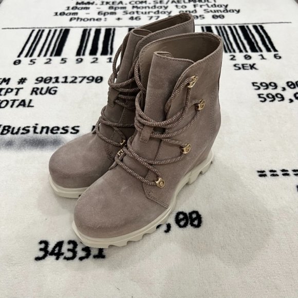 Sorel Waterproof Joan of Arctic™ Wedge III Lace Leather Heeled Boot - Picture 2 of 8